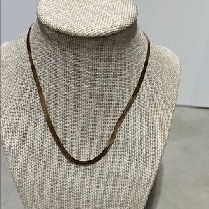 Elegant Gold-Toned Necklace